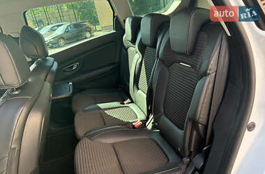 Минивэн Renault Grand Scenic 2020 в 