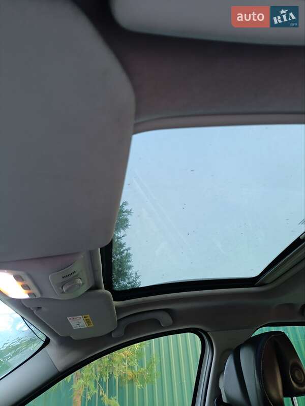 Мінівен Renault Grand Scenic 2015 в Пустомитах