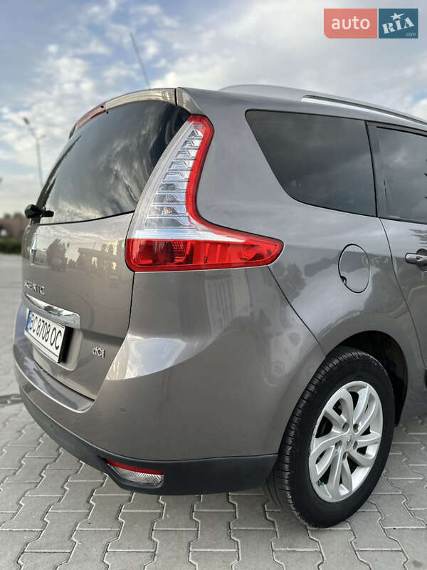 Мінівен Renault Grand Scenic 2015 в Мостиській