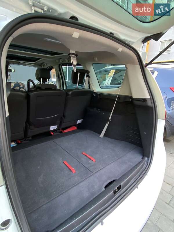 Мінівен Renault Grand Scenic 2013 в Івано-Франківську