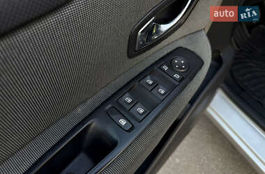 Минивэн Renault Grand Scenic 2012 в 