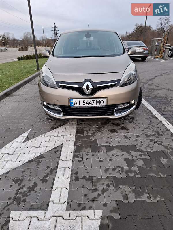 Renault Grand Scenic 2014