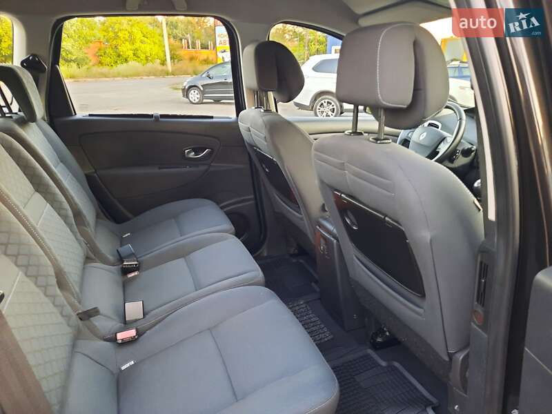 Мінівен Renault Grand Scenic 2011 в Полтаві