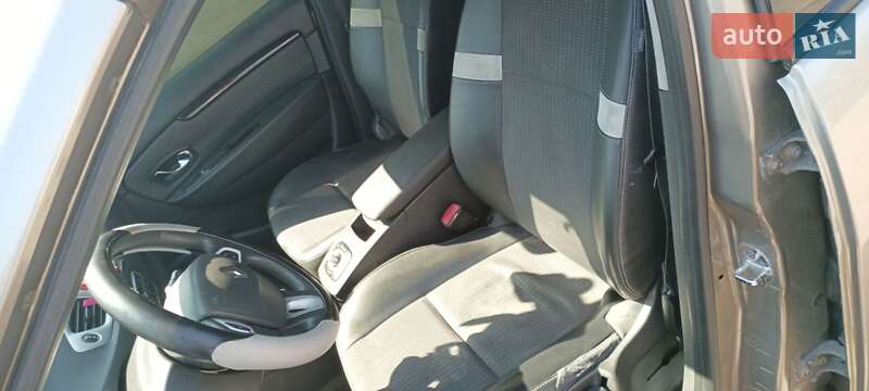 Мінівен Renault Grand Scenic 2011 в Одесі фото 22 Мінівен Renault Grand Scenic 2011 в Одесі