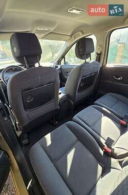 Минивэн Renault Grand Scenic 2009 в 