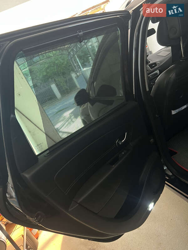 Минивэн Renault Grand Scenic 2013 в Черновцах фото 4 Минивэн Renault Grand Scenic 2013 в Черновцах