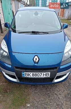 Минивэн Renault Grand Scenic 2010 в Вараше