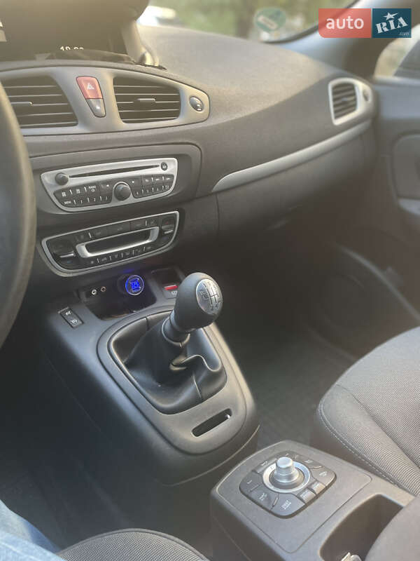 Мінівен Renault Grand Scenic 2010 в Харкові