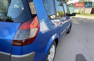 Минивэн Renault Grand Scenic 2005 в 