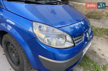 Минивэн Renault Grand Scenic 2005 в 