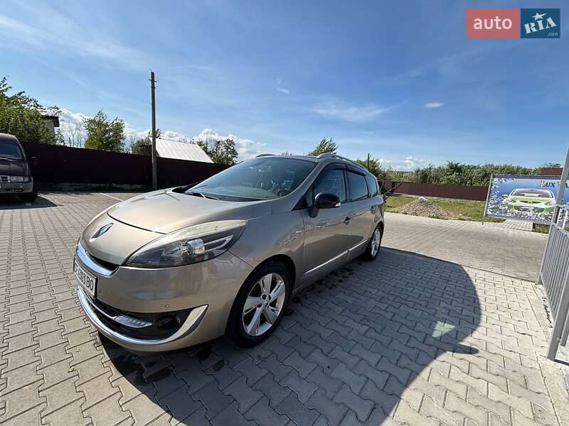Минивэн Renault Grand Scenic 2013 в Банилове