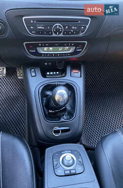 Мінівен Renault Grand Scenic 2010 в 