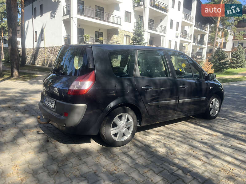 Минивэн Renault Grand Scenic 2004 в Киеве
