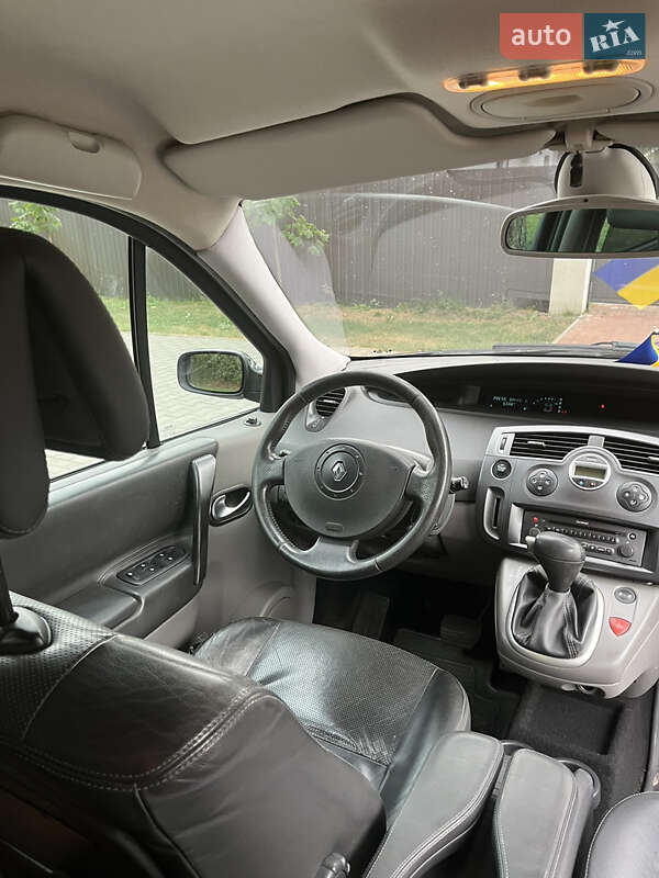 Минивэн Renault Grand Scenic 2004 в Киеве
