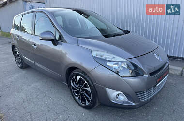 Минивэн Renault Grand Scenic 2010 в Киеве