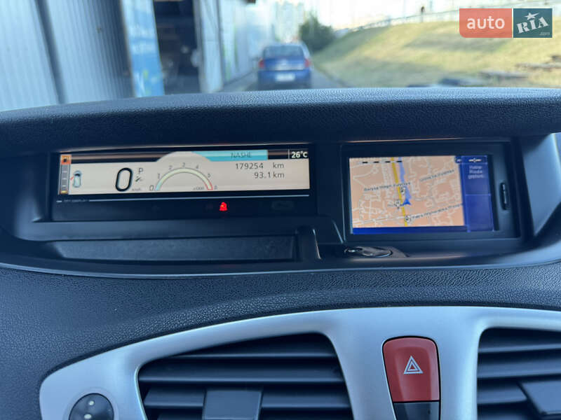 Мінівен Renault Grand Scenic 2010 в Києві фото 22 Мінівен Renault Grand Scenic 2010 в Києві