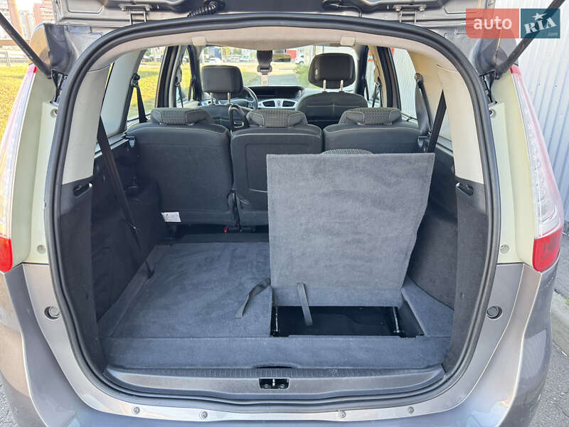 Мінівен Renault Grand Scenic 2010 в Києві фото 34 Мінівен Renault Grand Scenic 2010 в Києві