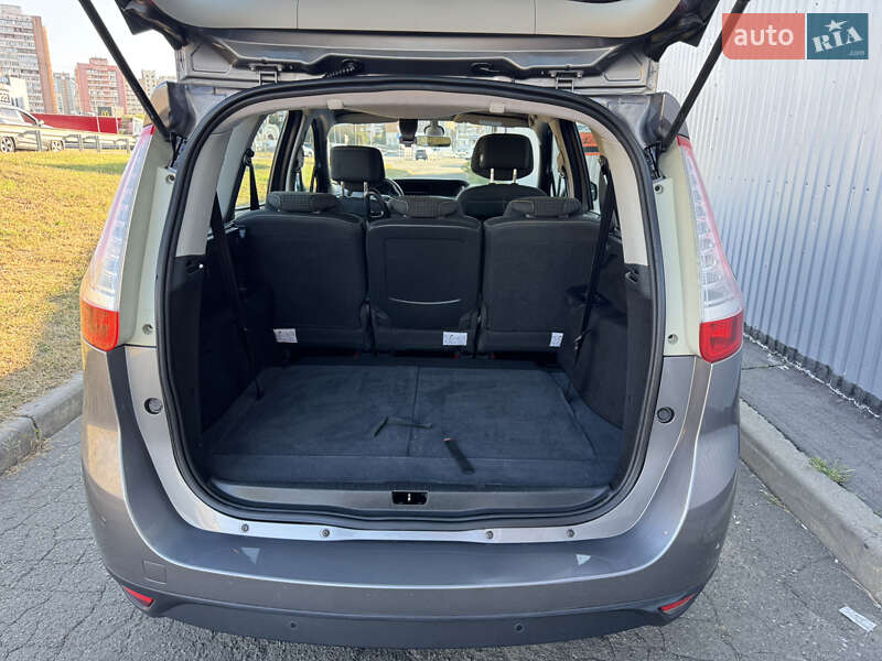 Мінівен Renault Grand Scenic 2010 в Києві фото 36 Мінівен Renault Grand Scenic 2010 в Києві