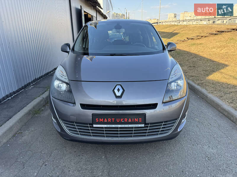 Мінівен Renault Grand Scenic 2010 в Києві фото 43 Мінівен Renault Grand Scenic 2010 в Києві