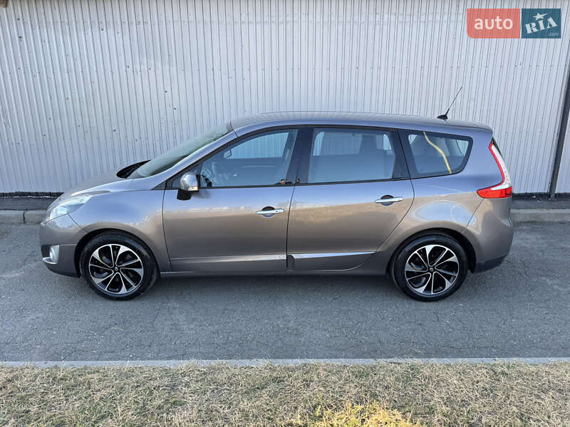 Мінівен Renault Grand Scenic 2010 в Києві фото 46 Мінівен Renault Grand Scenic 2010 в Києві