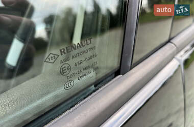 Минивэн Renault Grand Scenic 2014 в 