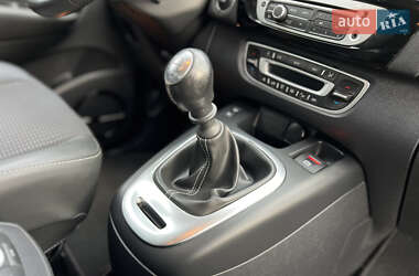 Минивэн Renault Grand Scenic 2014 в 