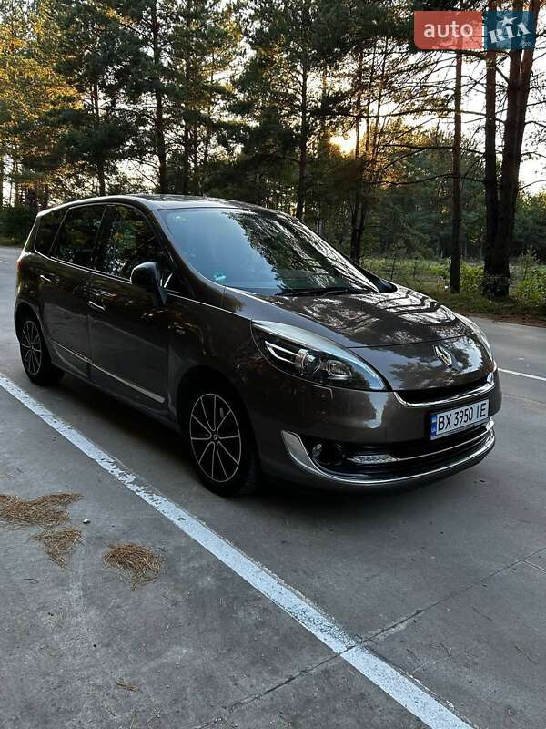 Минивэн Renault Grand Scenic 2012 в Славуте