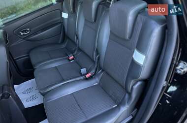 Минивэн Renault Grand Scenic 2012 в 