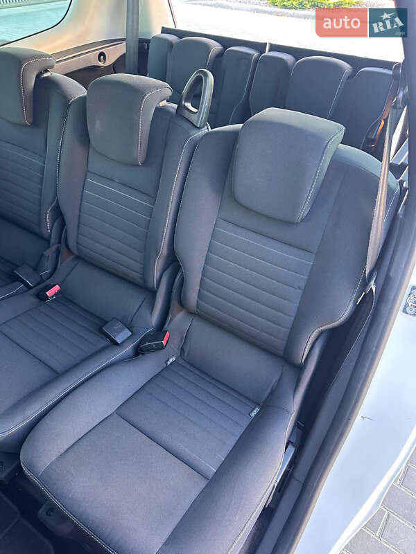 Минивэн Renault Grand Scenic 2015 в Умани фото 61 Минивэн Renault Grand Scenic 2015 в Умани