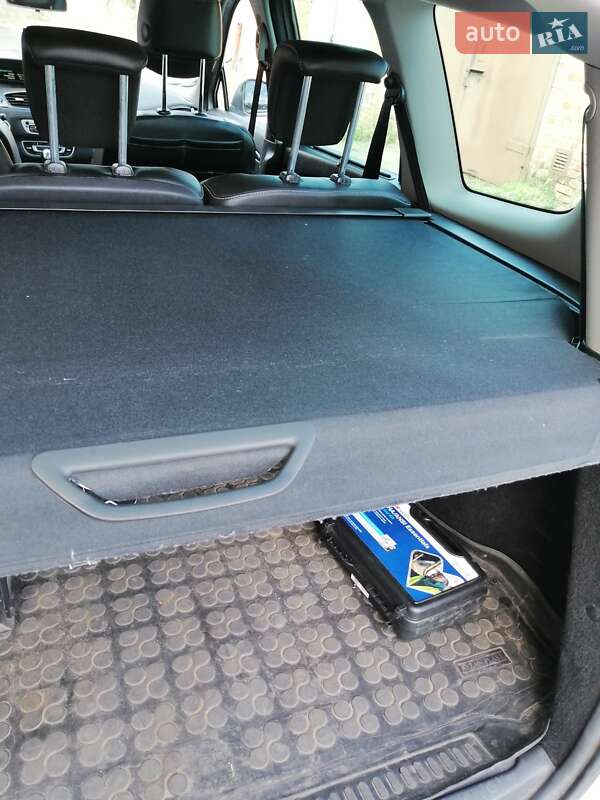 Мінівен Renault Grand Scenic 2014 в Кривому Розі фото 41 Мінівен Renault Grand Scenic 2014 в Кривому Розі