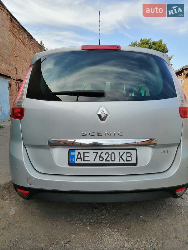 Мінівен Renault Grand Scenic 2014 в Кривому Розі фото 23 Мінівен Renault Grand Scenic 2014 в Кривому Розі