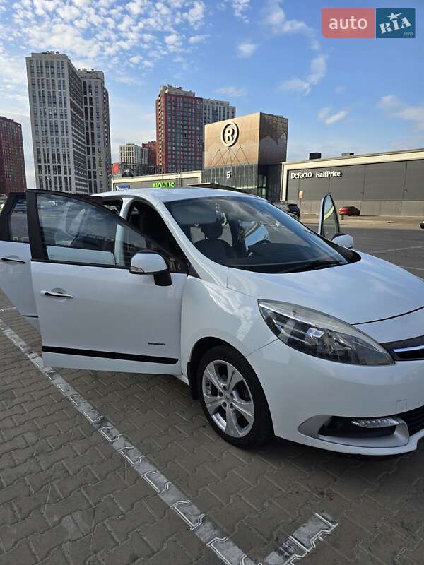 Минивэн Renault Grand Scenic 2014 в Киеве фото 11 Минивэн Renault Grand Scenic 2014 в Киеве