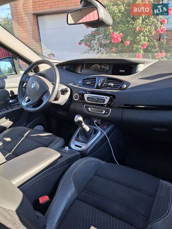 Минивэн Renault Grand Scenic 2014 в Фастове