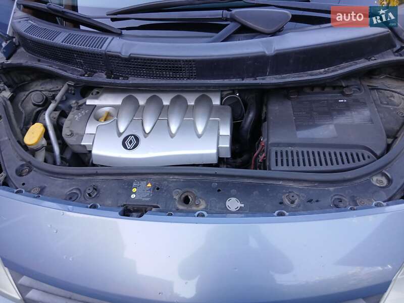 Минивэн Renault Grand Scenic 2006 в Ромнах