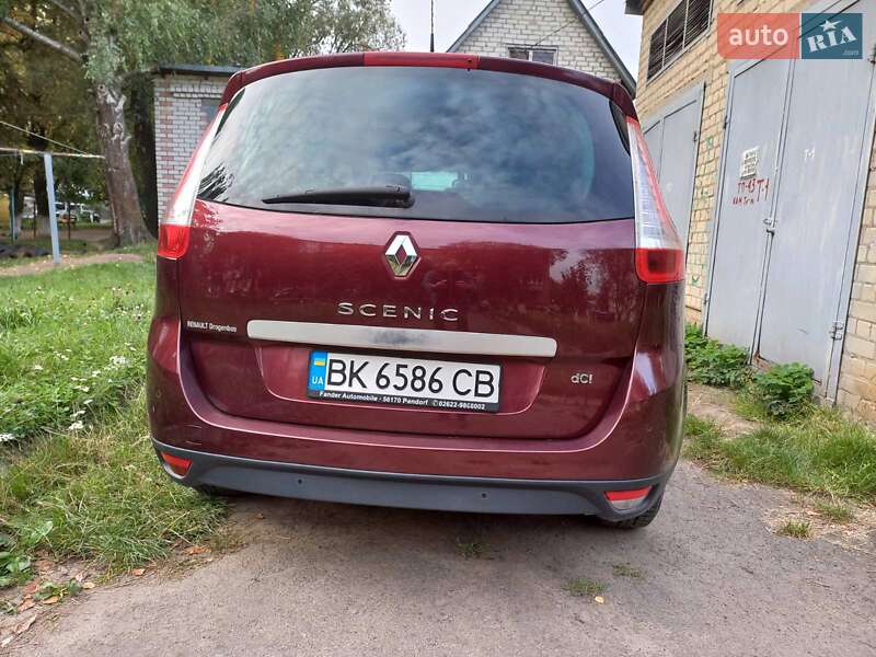 Минивэн Renault Grand Scenic 2015 в Здолбунове