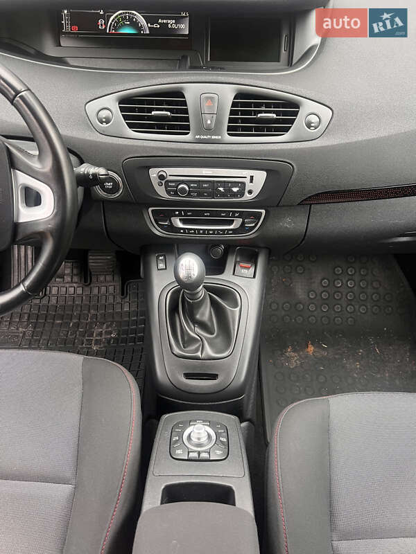 Минивэн Renault Grand Scenic 2012 в Киеве