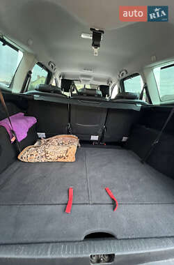 Минивэн Renault Grand Scenic 2013 в 