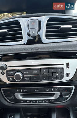 Минивэн Renault Grand Scenic 2013 в 