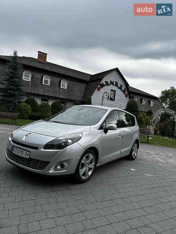 Renault Grand Scenic 2009