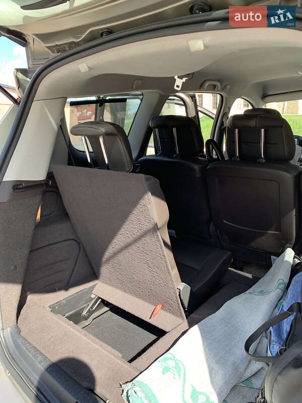 Минивэн Renault Grand Scenic 2011 в Тернополе