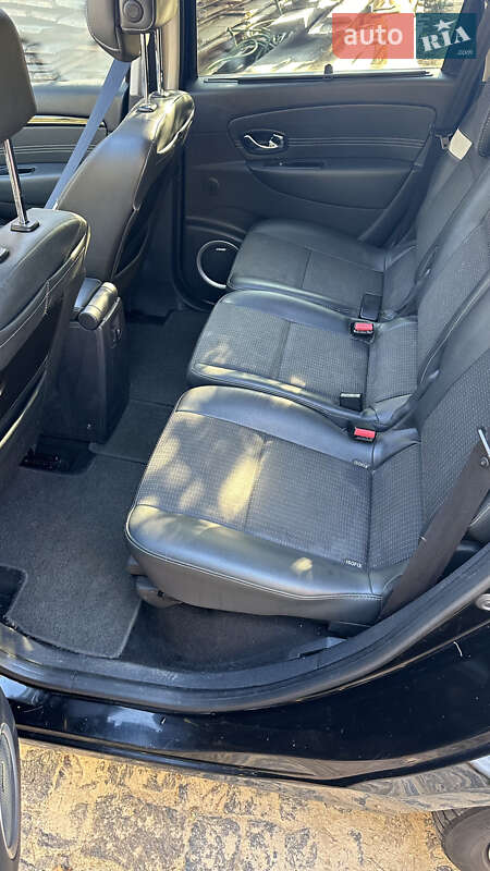 Мінівен Renault Grand Scenic 2012 в Житомирі