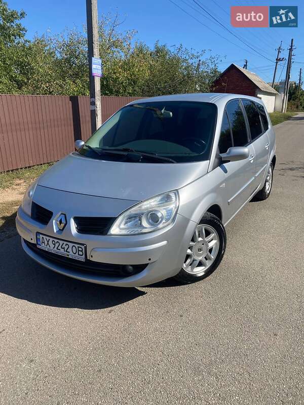 Минивэн Renault Grand Scenic 2008 в 