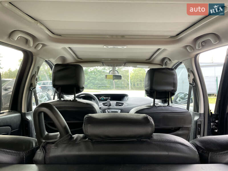 Минивэн Renault Grand Scenic 2012 в Новояворовске