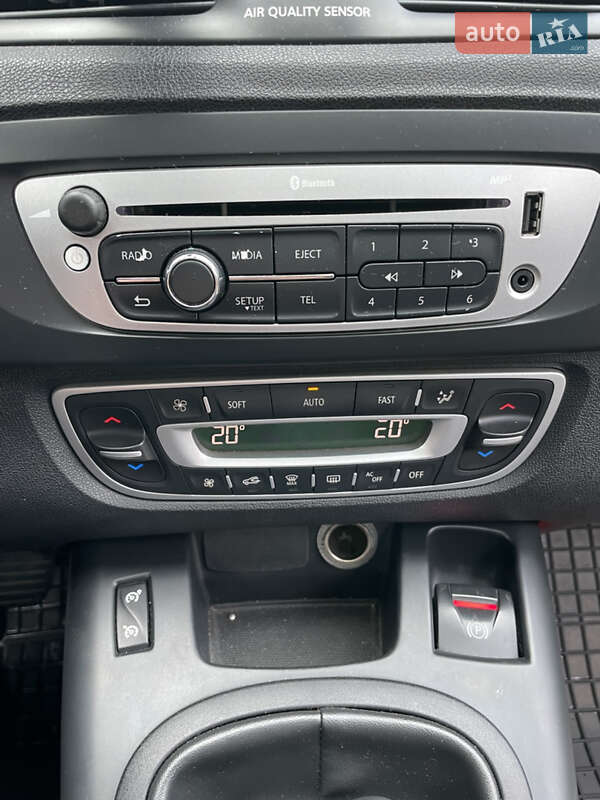 Минивэн Renault Grand Scenic 2012 в Новояворовске