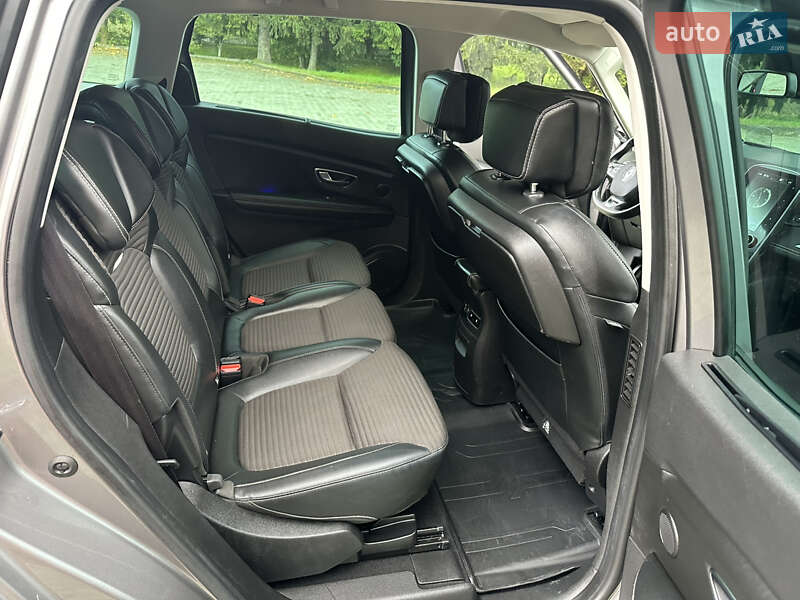 Минивэн Renault Grand Scenic 2017 в Дубно
