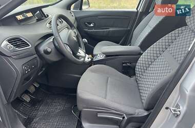 Мінівен Renault Grand Scenic 2011 в 