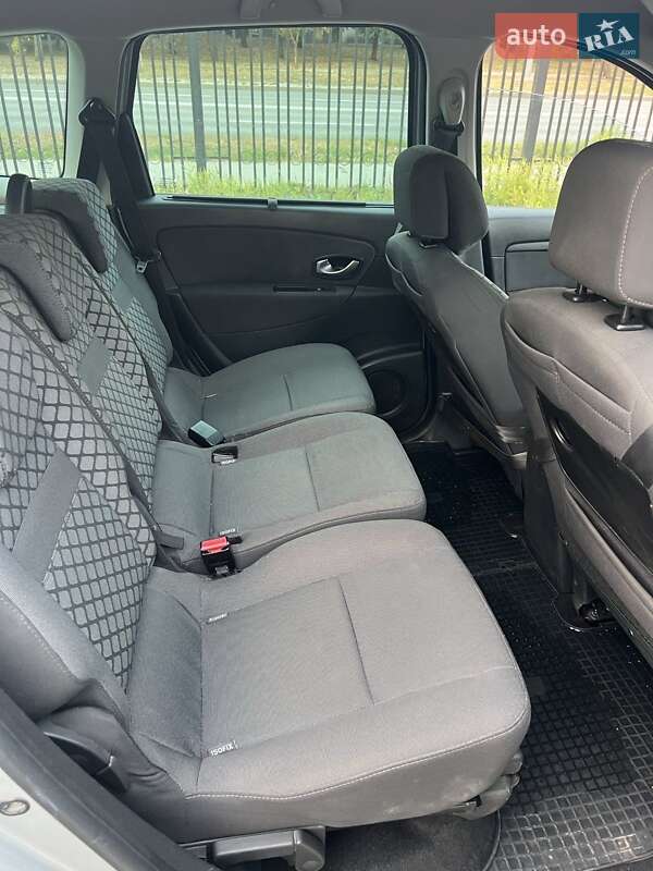 Мінівен Renault Grand Scenic 2011 в Харкові