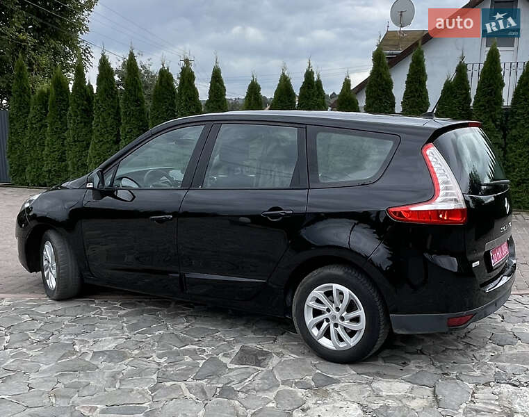 Минивэн Renault Grand Scenic 2011 в Черновцах