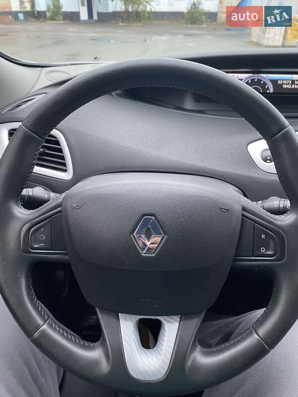 Минивэн Renault Grand Scenic 2009 в Сумах