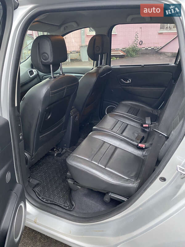 Минивэн Renault Grand Scenic 2009 в Сумах